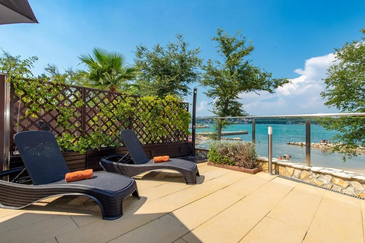 Soline Bay Seashore Residence